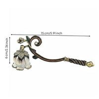 Ideal Gift Candle Snuffer Elegant Design Bell Candle Extinguishing Tool Smokeless Extinguishing Bell-Shaped Flame Snuffer Long-Lasting Metal Construction for Home Decor, Wedding, Dinner Party, Religious Ceremony