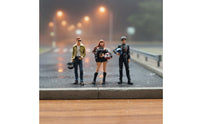3 Pieces 1/64 Scale Biker Figures Highly Detailed Miniature Biker Realistic Details 1/64 Scale People Models for Collectors