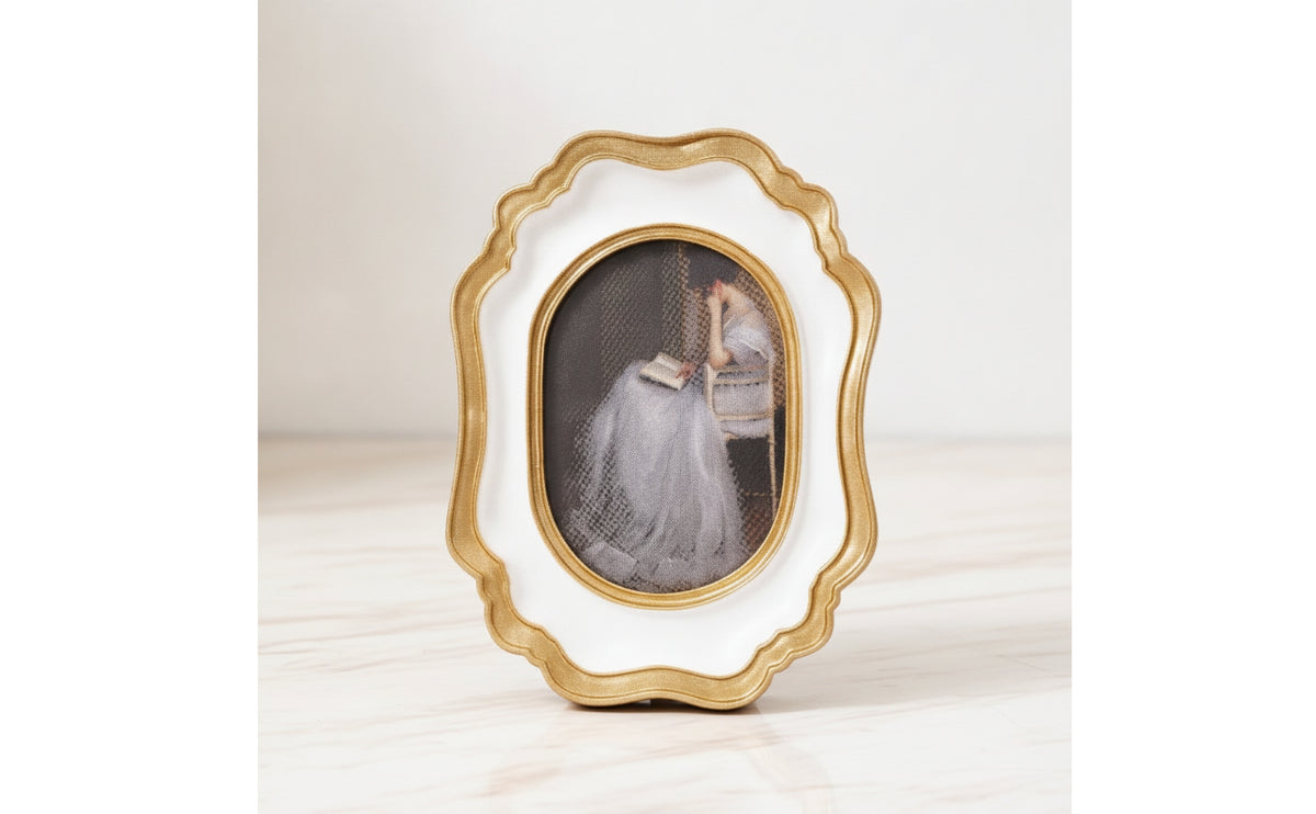Oval Picture Frame Gold Oval Photo Frame Ornate Decoration for Desk, Nightstand, Entryway