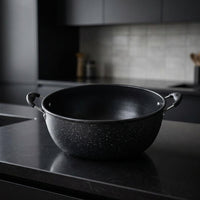 Induction Hob Cast Iron Soup Pot with Lid for Home Cooking, Multi-purpose 3.1L Stew Pot with Plastic Handles, Budget Ramen Pot, Thickened Bottom