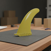 Sturdy Nylon Construction Single Fin Hardware Single Surfboard Fin Fiberglass Reinforced Watersports Equipment for Paddleboarders, Surfers, Longboarders
