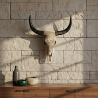 Vintage Design Resin Bovine Skull Wall Hanging Realistic Detailing Ornate Bull Head Wall Art for Restaurant, Living Room