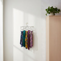 Foldable Scarf Hanger Space-Saving Hanging Scarf Organizer Non-Slip Closet Accessory Storage Hanger