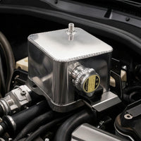 Aluminum Coolant Reservoir Tank Universal Coolant Tank with Bracket Compact Expansion Bottle Long-Lasting for Project Vehicles