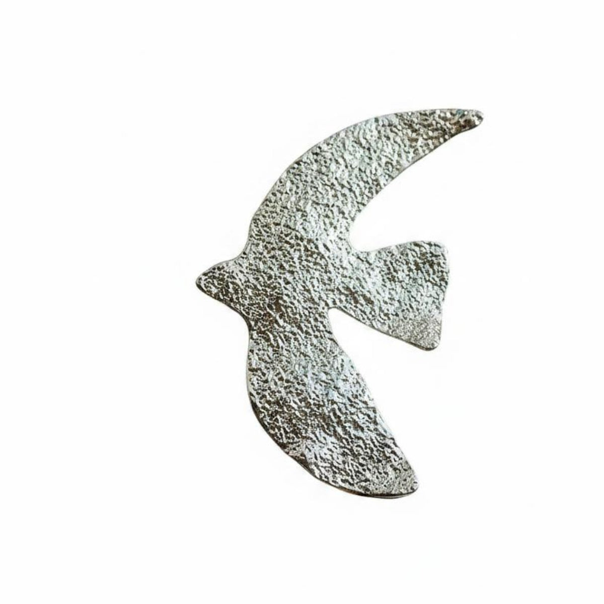 Vintage Design Peace Dove Lapel Pin French Chic Textured Swallow Brooch Statement Jewelry Flying Dove Pin for Women, Coat, Blazer, Dress