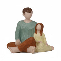 Intricately Crafted Romantic Couple Statue Detailed Craftsmanship Romantic Couple Figurine Unique Design Hand-Painted Resin Figurine Long-Lasting for Couples, Families, Dog Lovers, Living Room, Bedroom, Shelf, Office Desk