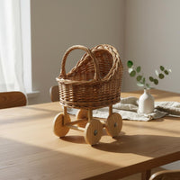With Wheels Wicker Baby Carriage Basket Rustic Design Baby Stroller Flower Pot DIY Craft Supply Decorative Container for Florists