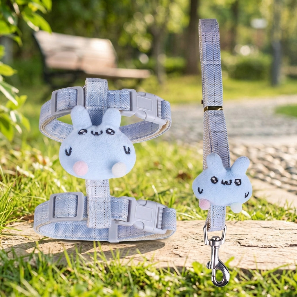 Cat Harness and Leash Set for Outdoor Use, Adjustable Nylon Walking Harness with Animal Motif, Escape Proof Cat Walking Set, Gift Item for Pets