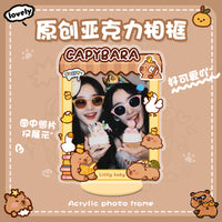 卡皮巴拉相框插卡立牌亚克力3寸照片框可爱卡通桌面摆件ins风创意 长11cm宽8.5cm 蓝狗