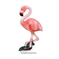 Resin Flamingo Figurine Miniature Pink Flamingo Figurine Home Decor Molded Feather Texture Outdoor Ornament Decorative Base