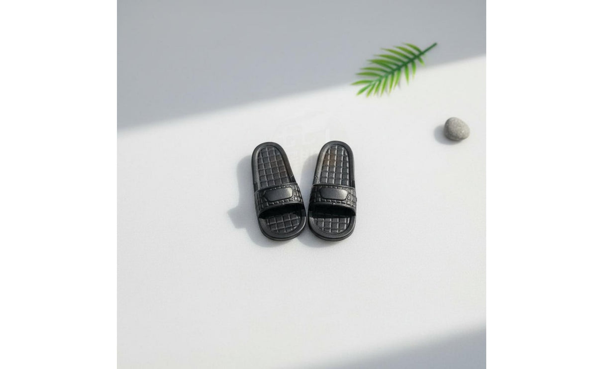 Stylish Appearance 1/6 Scale Doll Slippers Realistic Design Miniature Slide Sandals Fine Workmanship for Hobbyists