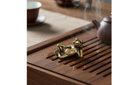 Good Luck Charm Brass Frog Figurine Handicraft Solid Brass Frog Statue Creative Design House Decoration for Office