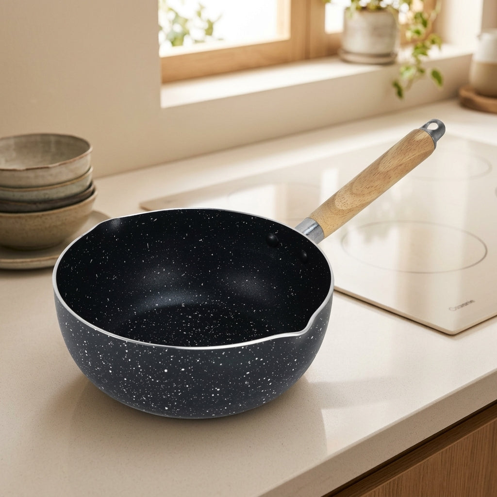 Induction Hob Milk Pan and Cooking Pot, Small Saucepan with Stainless Steel Base, Aluminum Alloy Noodle Pot with Spout, Wooden Handle Sauce Pan
