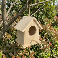 Wooden Birdhouse with Perch, Solid Wood Garden Decor for Outdoor Birds, Hanging Birdhouse with Rope, Mini Birdhouse for Outdoor Garden Refuge