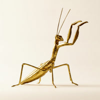 Decorative Gold Creature Figurine Detailed Texture Praying Creature Figurine for Living Room