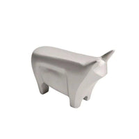 Bull Sculpture Faceted Geometric Bull Statue Silver-Toned Decorative Piece for Understated Decor Fans, Art Collectors, Tabletop