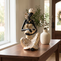 African Mother Figurine Hand-Painted Mother and Infant Statue Resin Woman Figurine with Infant for Parent, Art Collectors, Office Desk
