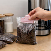 Food Bag Sealing Clips for Snacks and Kitchen Storage, Large Plastic Moisture-Proof Sealers