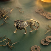 Collectible Solid Brass Lion Statue Detailed Carving Brass Lion Figurine Artisan-Made Antique Design Creature Sculpture Long-Lasting for Collectors, Feng Shui Enthusiasts, Bookshelf, Car Dashboard