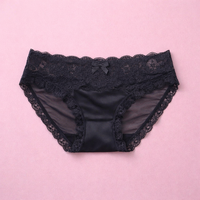 Underwear Women Multipack with Lace Trim and Gusset for Daily Use, Breathable Knickers for Everyday Wear, Soft Pants with Smooth Material
