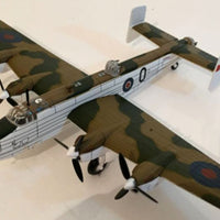 1:144 Scale Aviation Bomber Model Adult Collectible Cast Metal Plane Model with Display Stand Highly Detailed for Collectors, Shelf, Desk, Office Desk