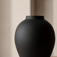 Minimalist Decorative Vase Matte Iron Vase Modern Smooth for Home Decor