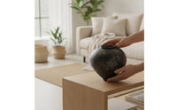 Resin Vase Aged Flower Vase Textured Vessel for Simplifiers, Entryway
