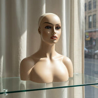 Mannequin Head with Shoulders Pierced Ears Hairpiece Display Head Mountable Base Realistic Display Bust for Retail Store