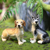 Realistic Hand-Painted Resin Figurine Detailed Molded Animal Sculpture Figurine Freestanding Decorative Animal Ornament Solid Base for Shelf