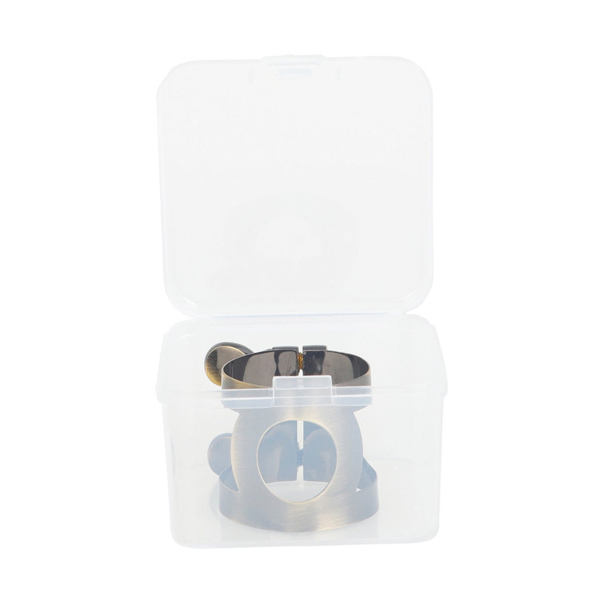 Clarinet Ligature Vintage Brass Finish Clarinet Instrument Attachment Ligature Strong Grip Cane Strip Holder for Performance, Practice