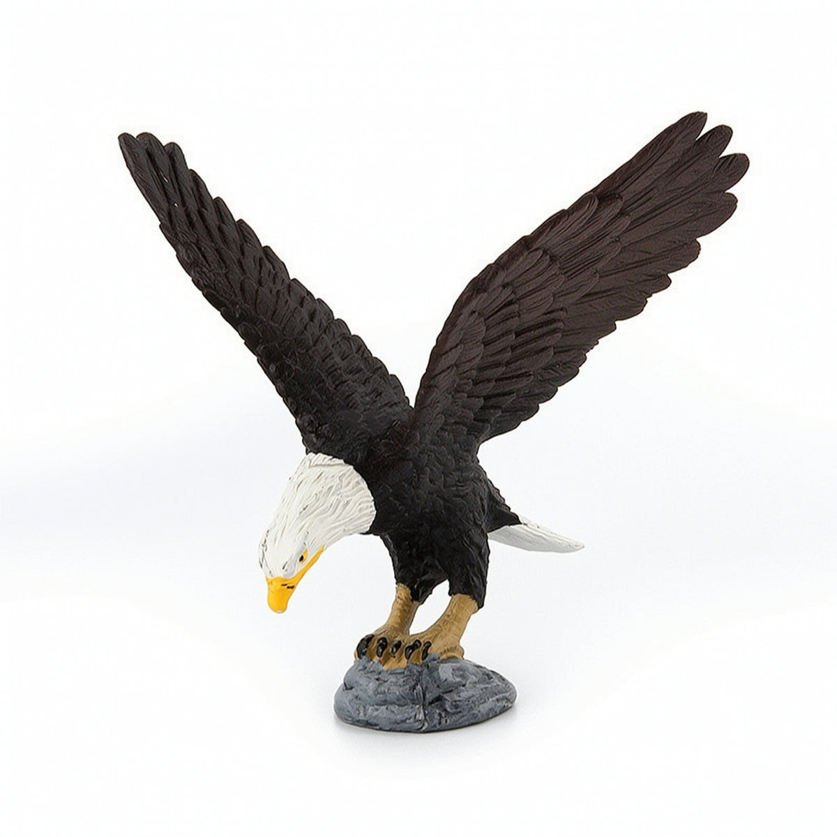 Bird Figurine with Feather Detail Realistic Wildlife Figurine Bird Model Lifelike Animal Figure Painted for Nature Enthusiasts