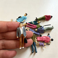1:42 Scale 14-Piece Set Miniature People, Building Model Materials, Sand Table Model Figures, Miniature Figurines
