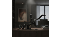 Abstract Human Figure Sculpture Modern Human Figure Sculpture Artistic Decorative Display Statue for Entryway