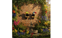 Hanging Toucan Decoration Lifelike Design Hanging Toucan Statue Exotic Avian Figurine Gaze-Catching Garden Decoration