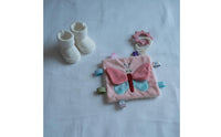 Soothes Gums Infant Soother Teether Toy Multi-Sensory Experience Baby Taggie Blanket Develops Fine Movement Skills for Teething Babies