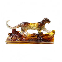 Leaping Cat Ornament Honey-Hued Animal Statue Modern Decor for Office