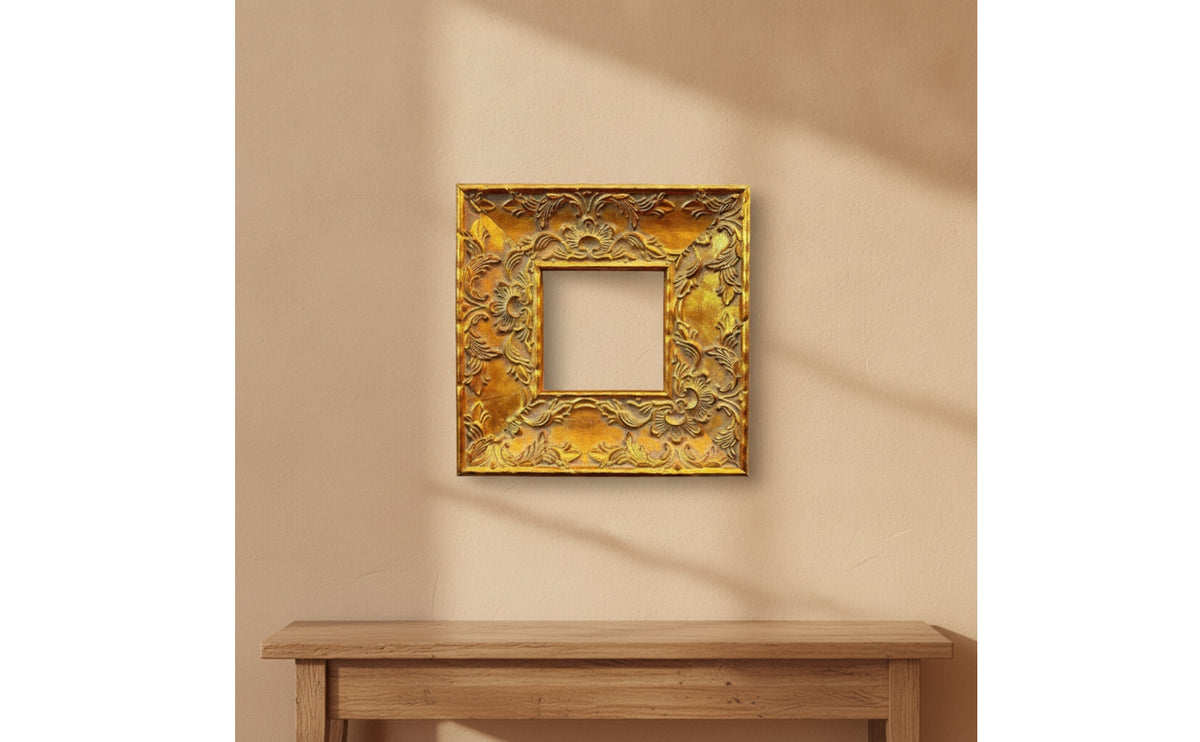 Wooden Picture Frame Carved Ornate Picture Frame Decorative for Living Room, Home Decor