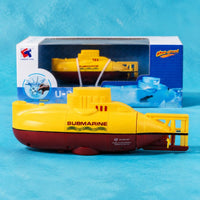 Rechargeable Wireless Control Underwater Vehicle Battery-Powered RC Underwater Vehicle Toy Plastic Aquatic Plaything Yellow and Red