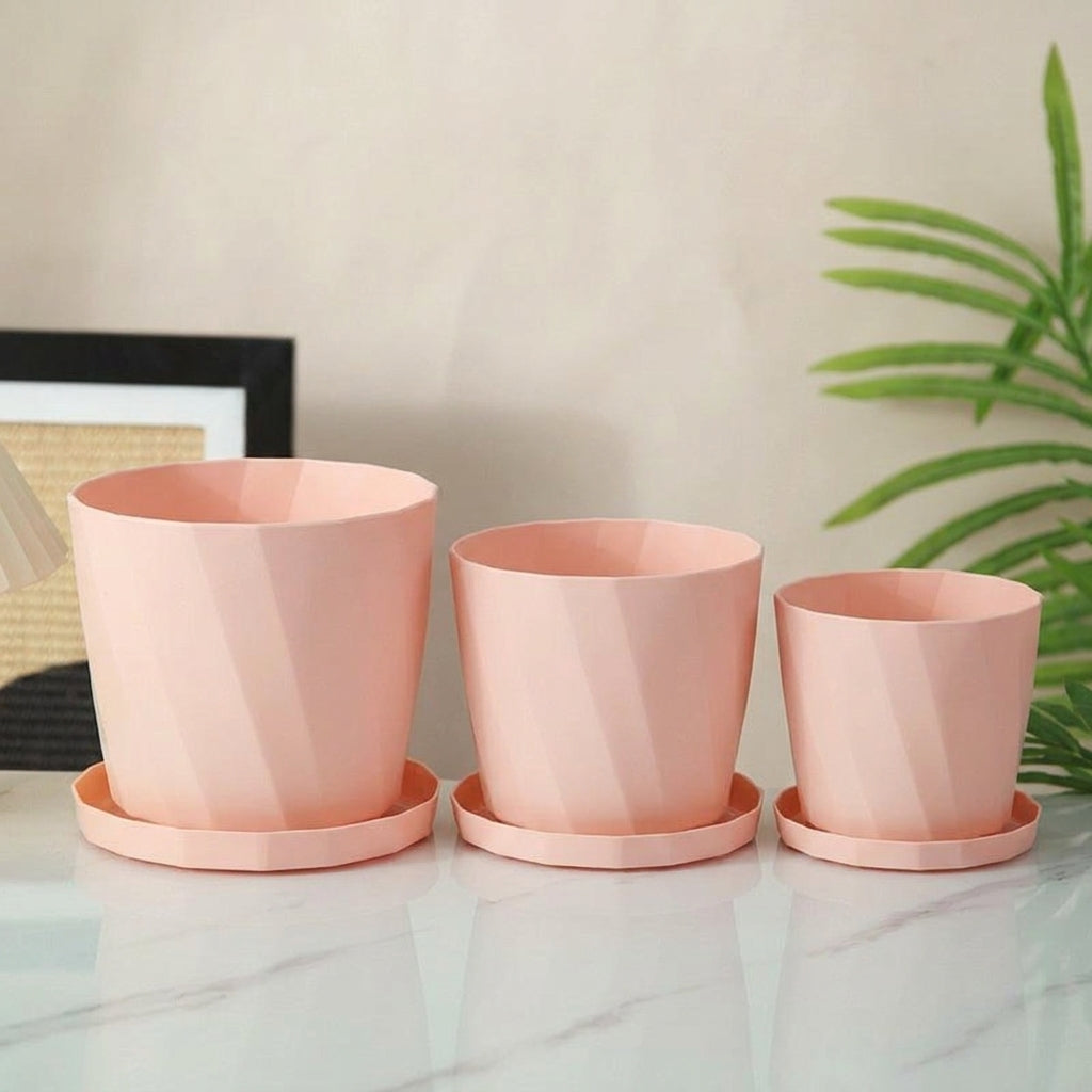 Plant Pots and Flower Pots in Resin, Nordic Faceted Large Plant Pot for House Plants, Garden Pots for Indoor and Outdoor Use