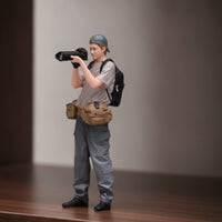 1/18 Miniature Photographer Figure Small Photographer Figure Detailed Camera Holder Figurine for Hobbyists, Collectors, Display Shelf