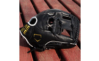 Pigskin Leather Young Baseball Glove Beginner Training Left-Hand Baseball Glove 11-Inch Fielding Glove Padded for Beginners