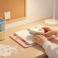 Spring-Loaded Stamp Punch Manual Scalloped Edge Punch Portable Stamp Hole Puncher Sleek for Card Making